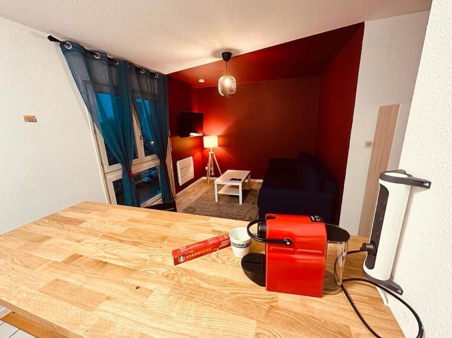 Appartement Studio Centre Avec Wifi à Mulhouse Extérieur photo